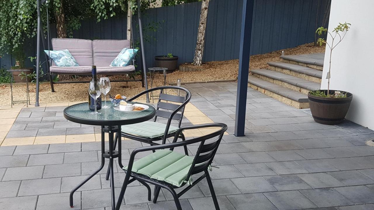 Lewi Waters Bed & Breakfast Lewisham Ngoại thất bức ảnh
